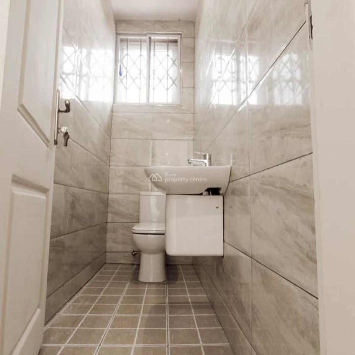 4 Bedroom House at Spintex, Spintex, Accra Metropolitan, Accra, House for Sale