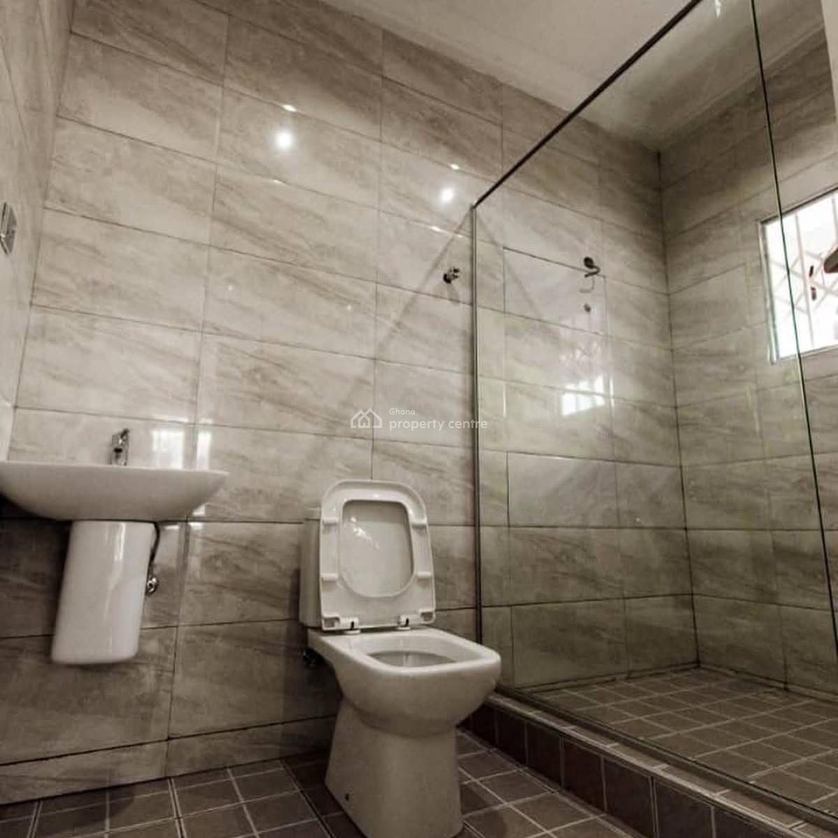 4 Bedroom House at Spintex, Spintex, Accra Metropolitan, Accra, House for Sale