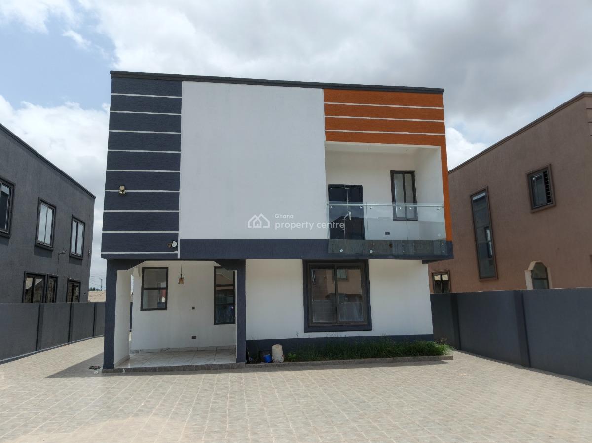 3 Bedrooms., Buokrom, Near Kumasi Airport, Kumasi Metropolitan, Ashanti, House for Sale