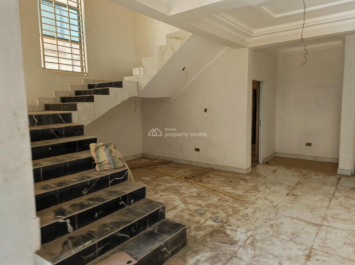 3 Bedrooms, Buokrom, Near Kumasi Airport., Kumasi Metropolitan, Ashanti, House for Sale