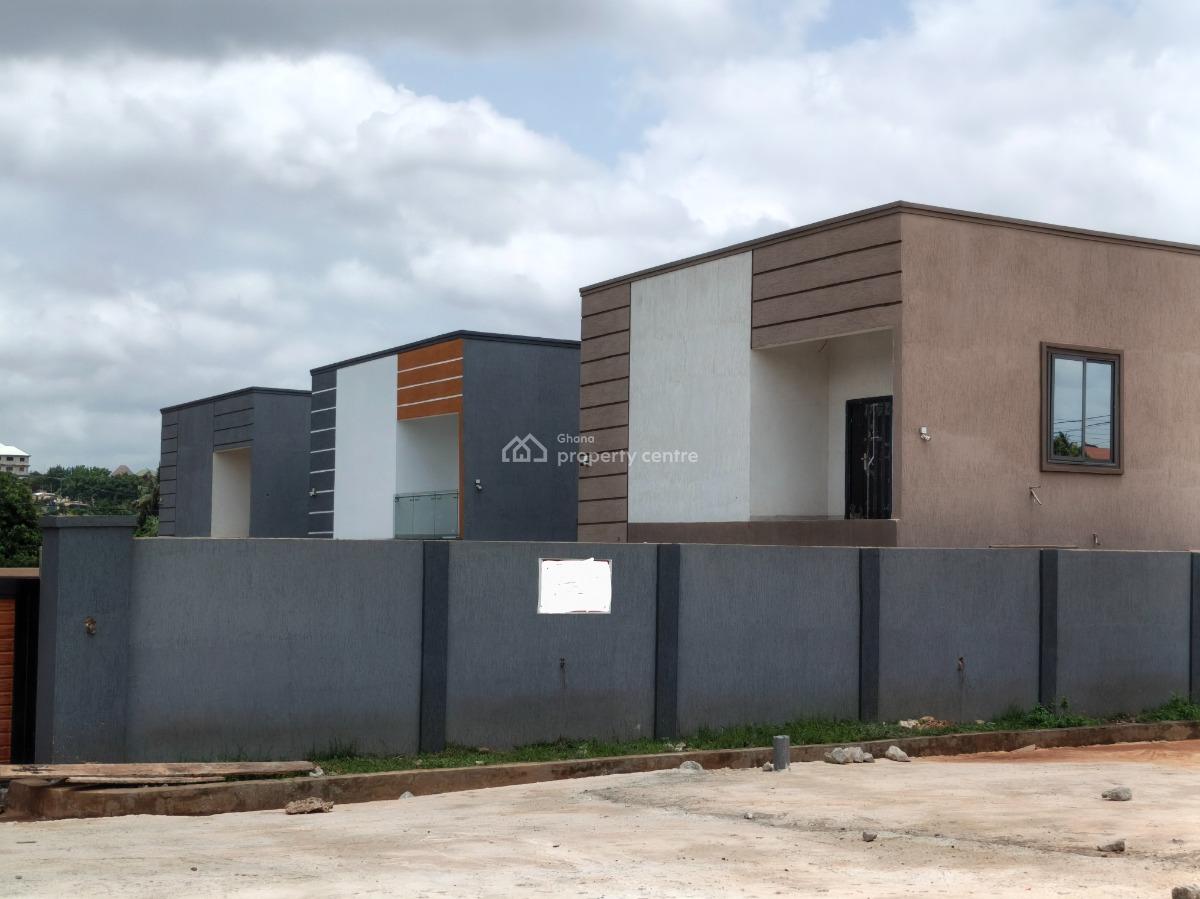 Gated Homes/ Houses, Buokrom, Near Kumasi Airport., Kumasi Metropolitan, Ashanti, House for Sale