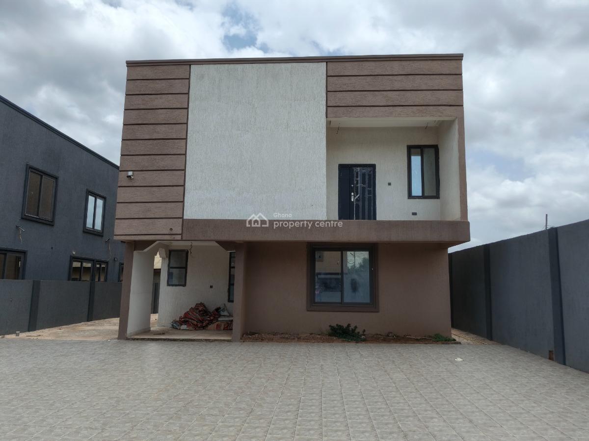 Gated Homes/ Houses, Buokrom, Near Kumasi Airport., Kumasi Metropolitan, Ashanti, House for Sale