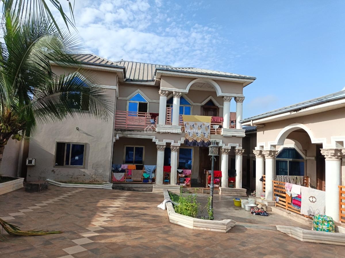 5 Bedrooms, Tech Ejisu Road, Ejisu-juaben Municipal, Ashanti, House for Sale