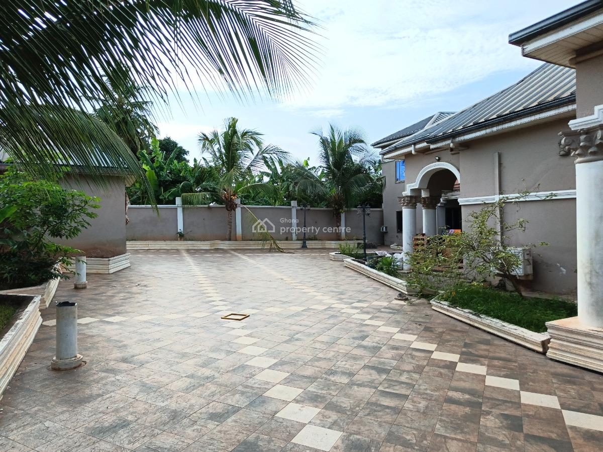 5 Bedrooms, Tech Ejisu Road, Ejisu-juaben Municipal, Ashanti, House for Sale
