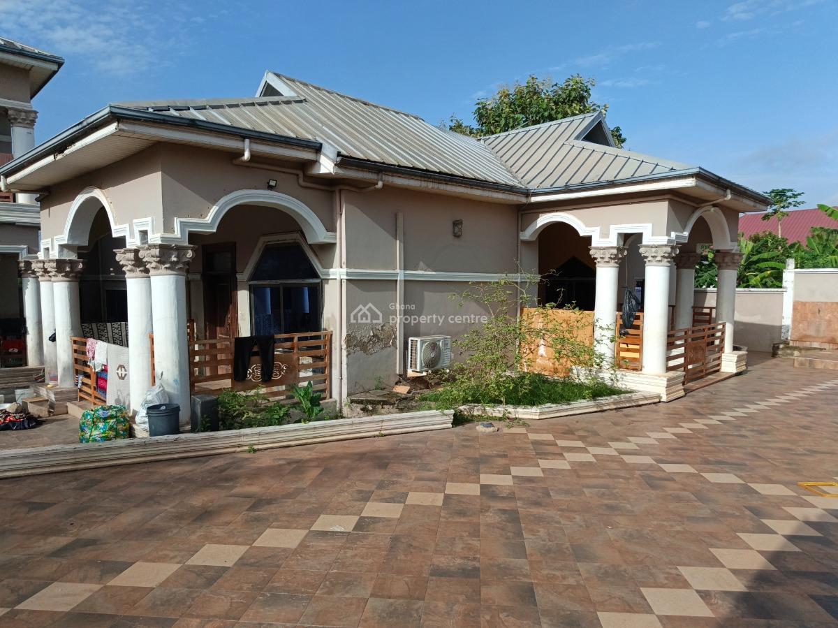 5 Bedrooms, Tech Ejisu Road, Ejisu-juaben Municipal, Ashanti, House for Sale