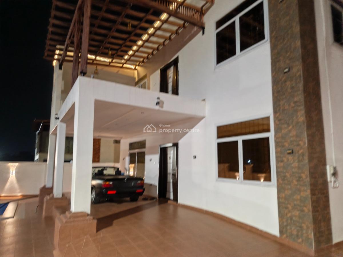 Luxury 4 Bedrooms, on Tech / Ejisu Road., Ejisu-juaben Municipal, Ashanti, House for Sale