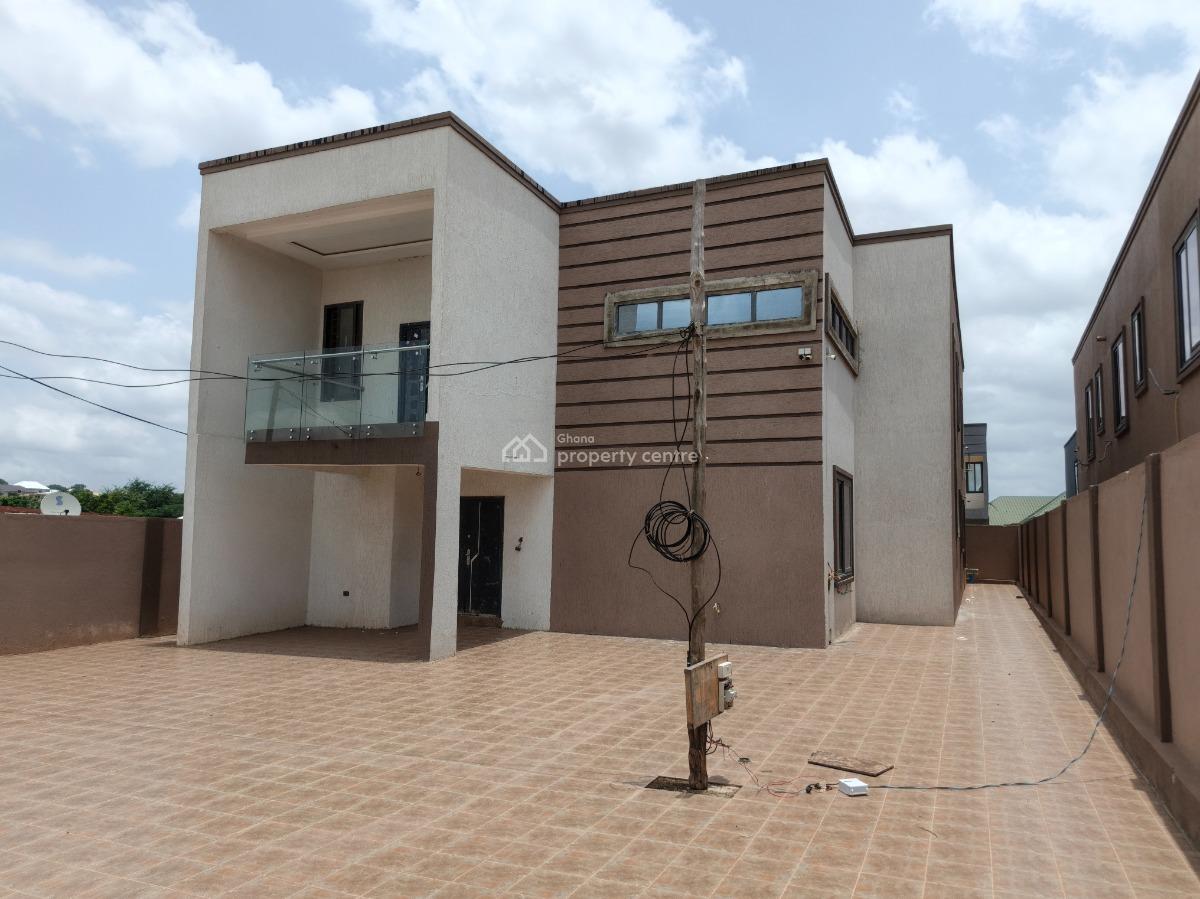 4 Bedrooms, Buokrom, Kumasi Metropolitan, Ashanti, House for Sale