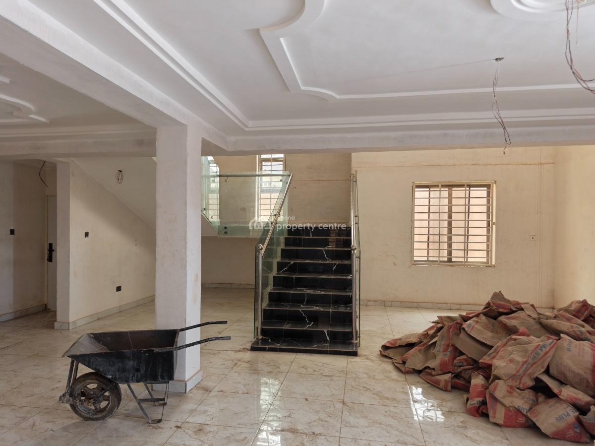 4 Bedrooms, Buokrom, Kumasi Metropolitan, Ashanti, House for Sale