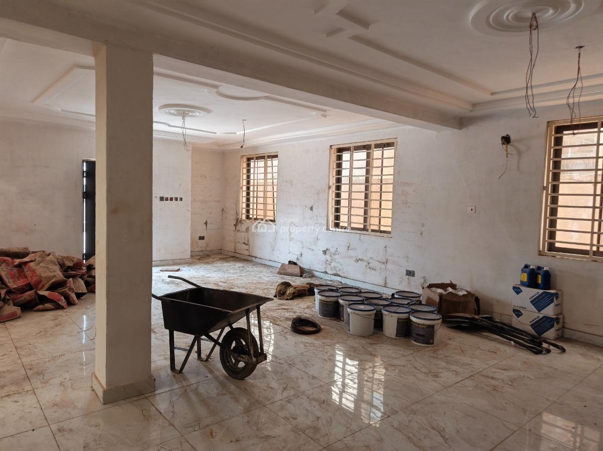 4 Bedrooms. ( Gated Homes / Houses), Buokrom,gated Homes/ Houses, Kumasi Metropolitan, Ashanti, House for Sale