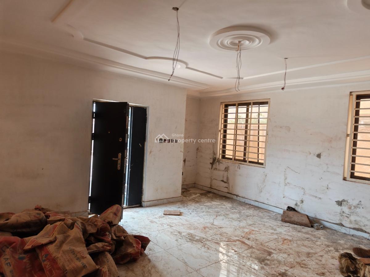 4 Bedrooms. ( Gated Homes / Houses), Buokrom,gated Homes/ Houses, Kumasi Metropolitan, Ashanti, House for Sale