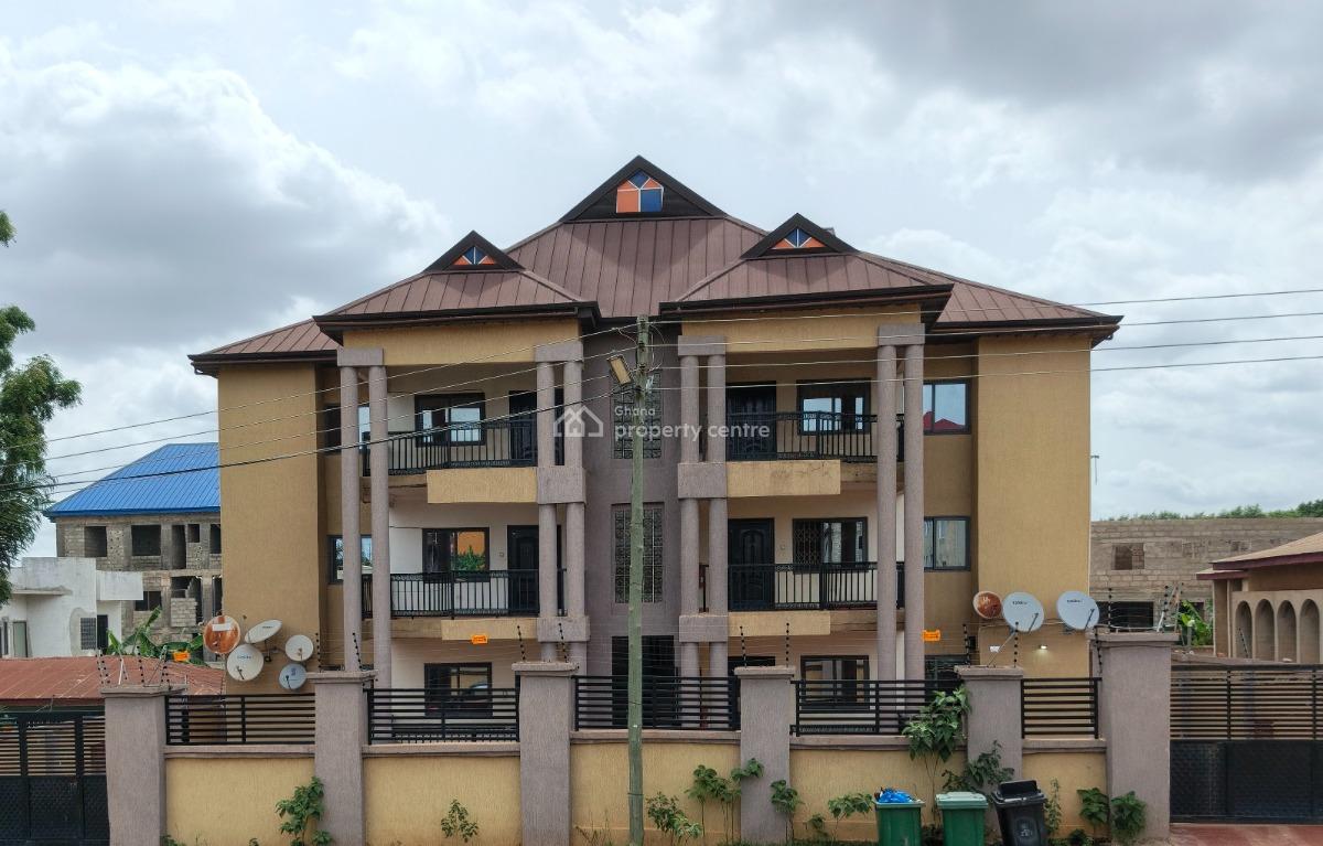 12 Bedrooms Apartments House, Tafo Okess, Kumasi Metropolitan, Ashanti, Block of Flats for Sale