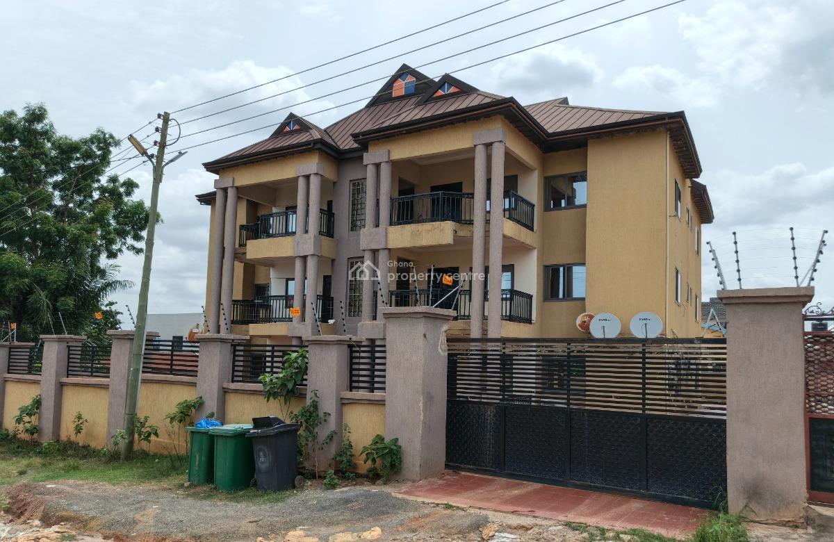12 Bedrooms Apartments House, Tafo Okess, Kumasi Metropolitan, Ashanti, Block of Flats for Sale