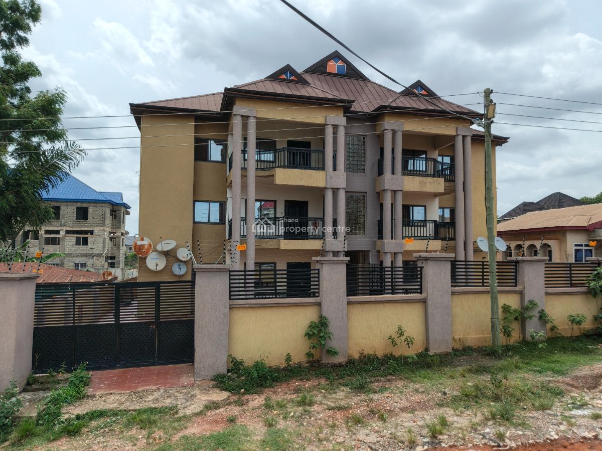 12 Bedrooms Apartments House, Tafo Okess, Kumasi Metropolitan, Ashanti, Block of Flats for Sale
