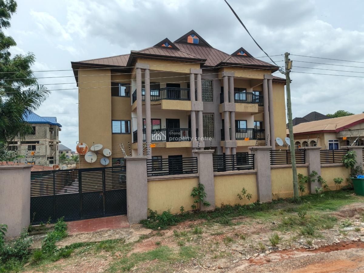 12 Bedrooms Apartments House, Tafo Okess, Kumasi Metropolitan, Ashanti, Block of Flats for Sale