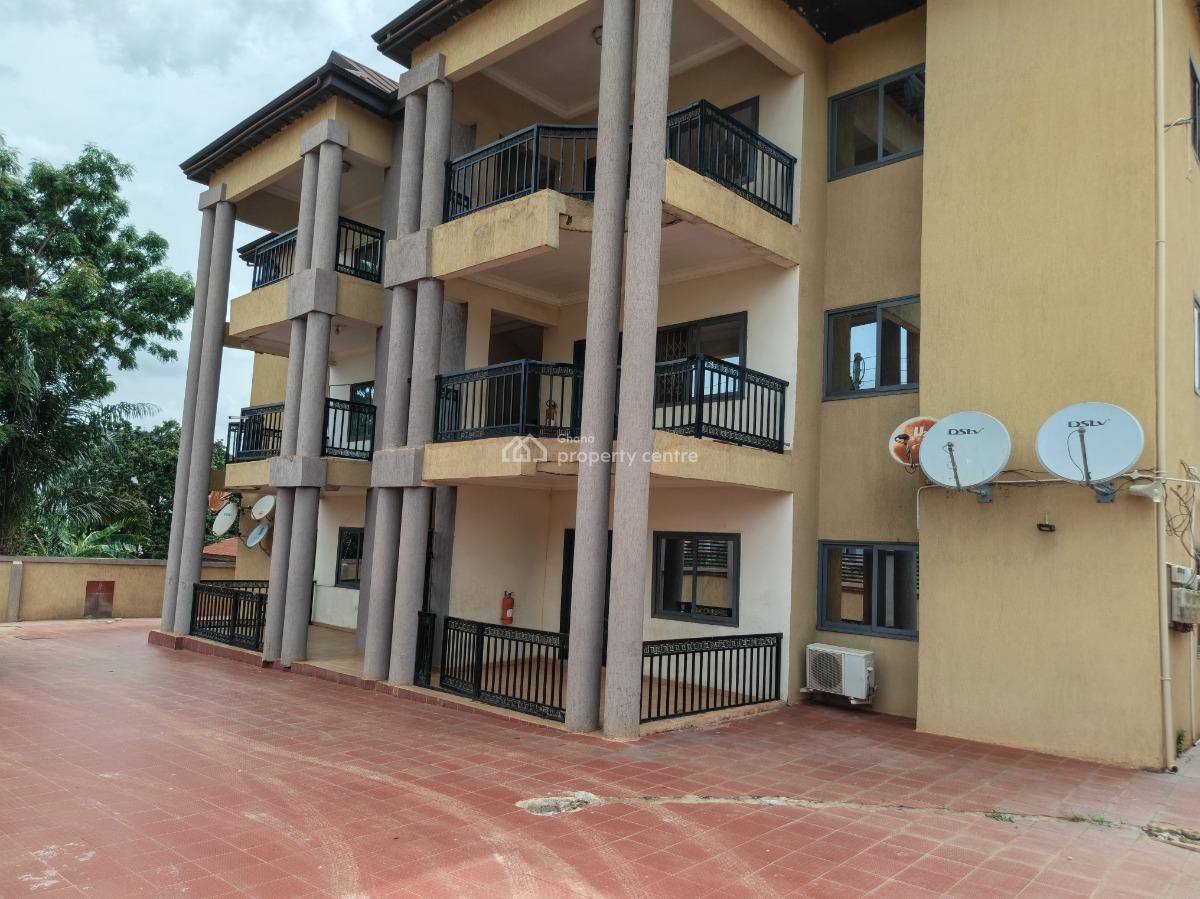 12 Bedrooms Apartments House, Tafo Okess, Kumasi Metropolitan, Ashanti, Block of Flats for Sale
