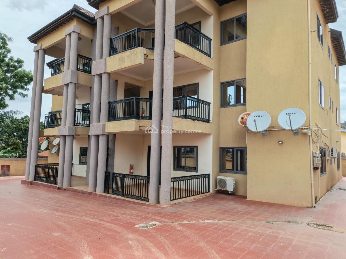 12 Bedrooms Apartments House, Tafo Okess, Kumasi Metropolitan, Ashanti, Block of Flats for Sale