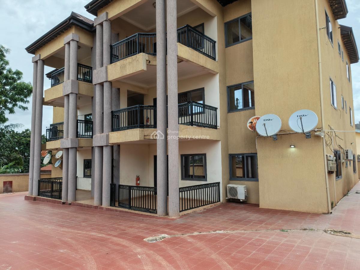 12 Bedrooms Apartments House, Tafo Okess, Kumasi Metropolitan, Ashanti, Block of Flats for Sale