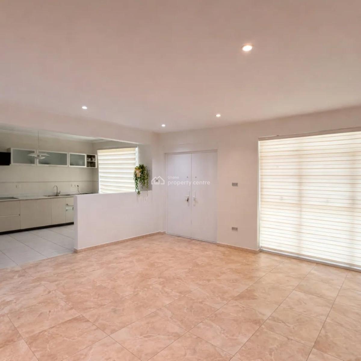 Executive 5-bedroom, North Ridge, Accra, House for Rent