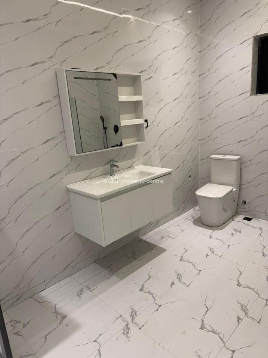 Executive 6 Bedroom, Kumasi Metropolitan, Ashanti, House for Sale