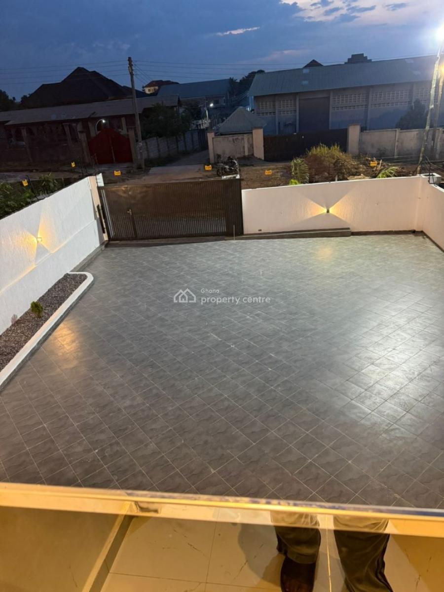 Executive 6 Bedroom, Kumasi Metropolitan, Ashanti, House for Sale