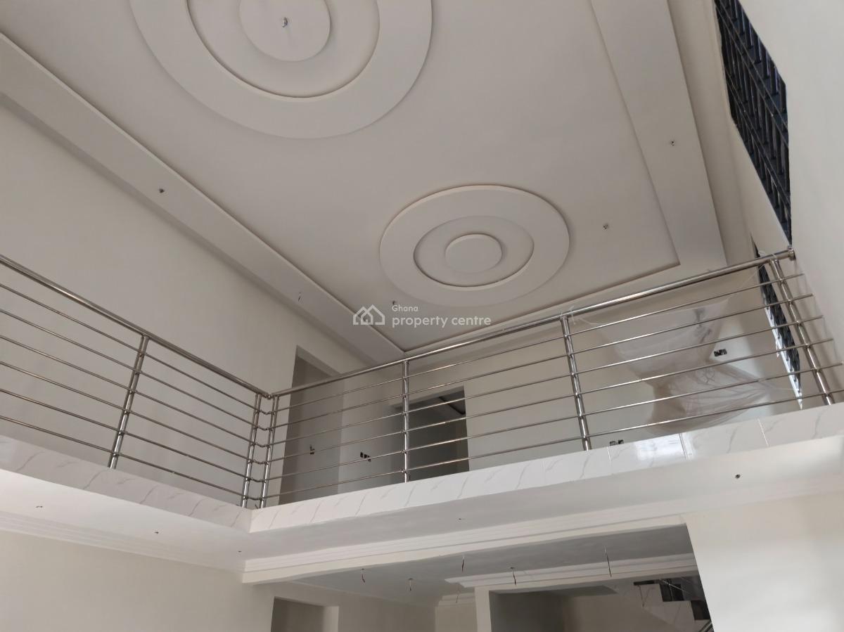 4 Bedrooms, Buokrom Estate F Line., Kumasi Metropolitan, Ashanti, House for Sale