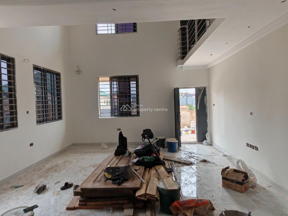 4 Bedrooms, Buokrom Estate F Line., Kumasi Metropolitan, Ashanti, House for Sale