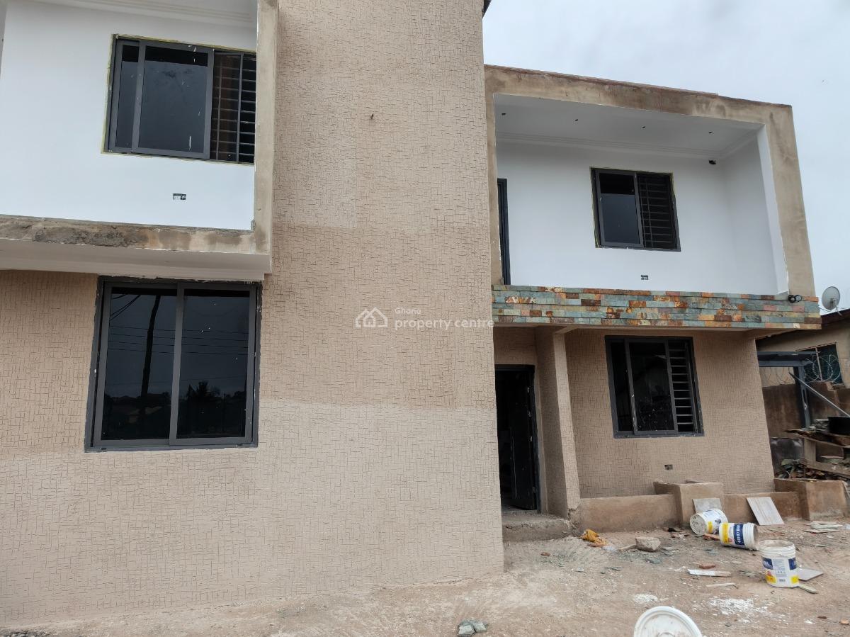 4 Bedrooms, Buokrom Estate F Line., Kumasi Metropolitan, Ashanti, House for Sale