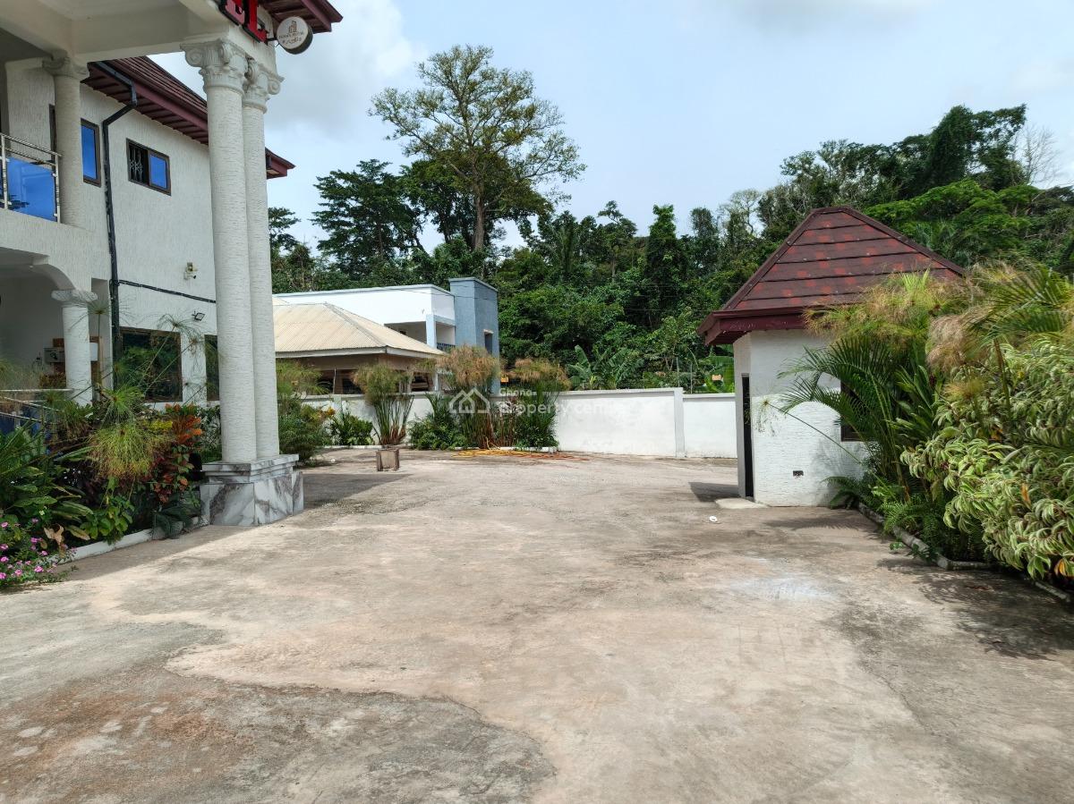 Hotel     ( 16 Bedrooms ), Owhim Amanfrom, on Abrepo Barekese Road, Kumasi Metropolitan, Ashanti, Hotel / Guest House for Sale