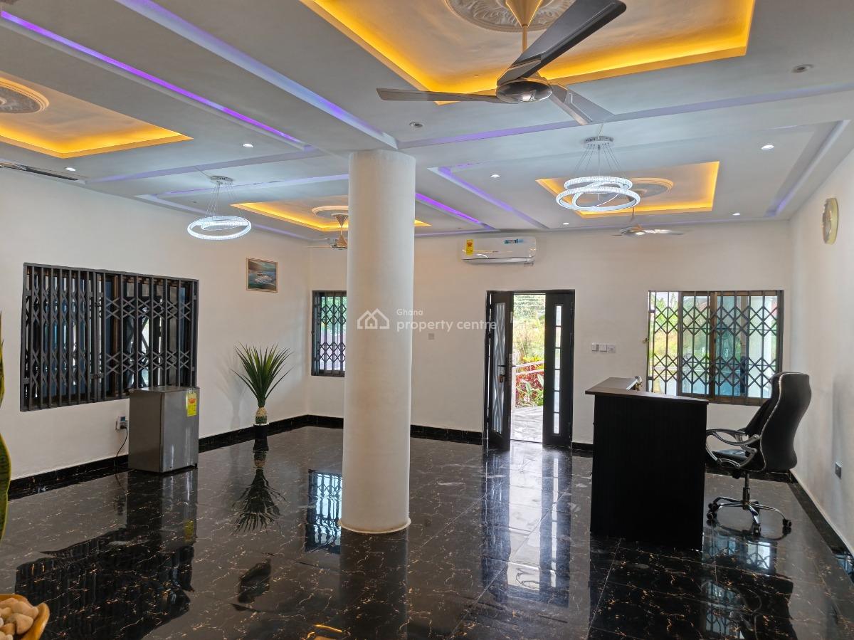 Hotel     ( 16 Bedrooms ), Owhim Amanfrom, on Abrepo Barekese Road, Kumasi Metropolitan, Ashanti, Hotel / Guest House for Sale