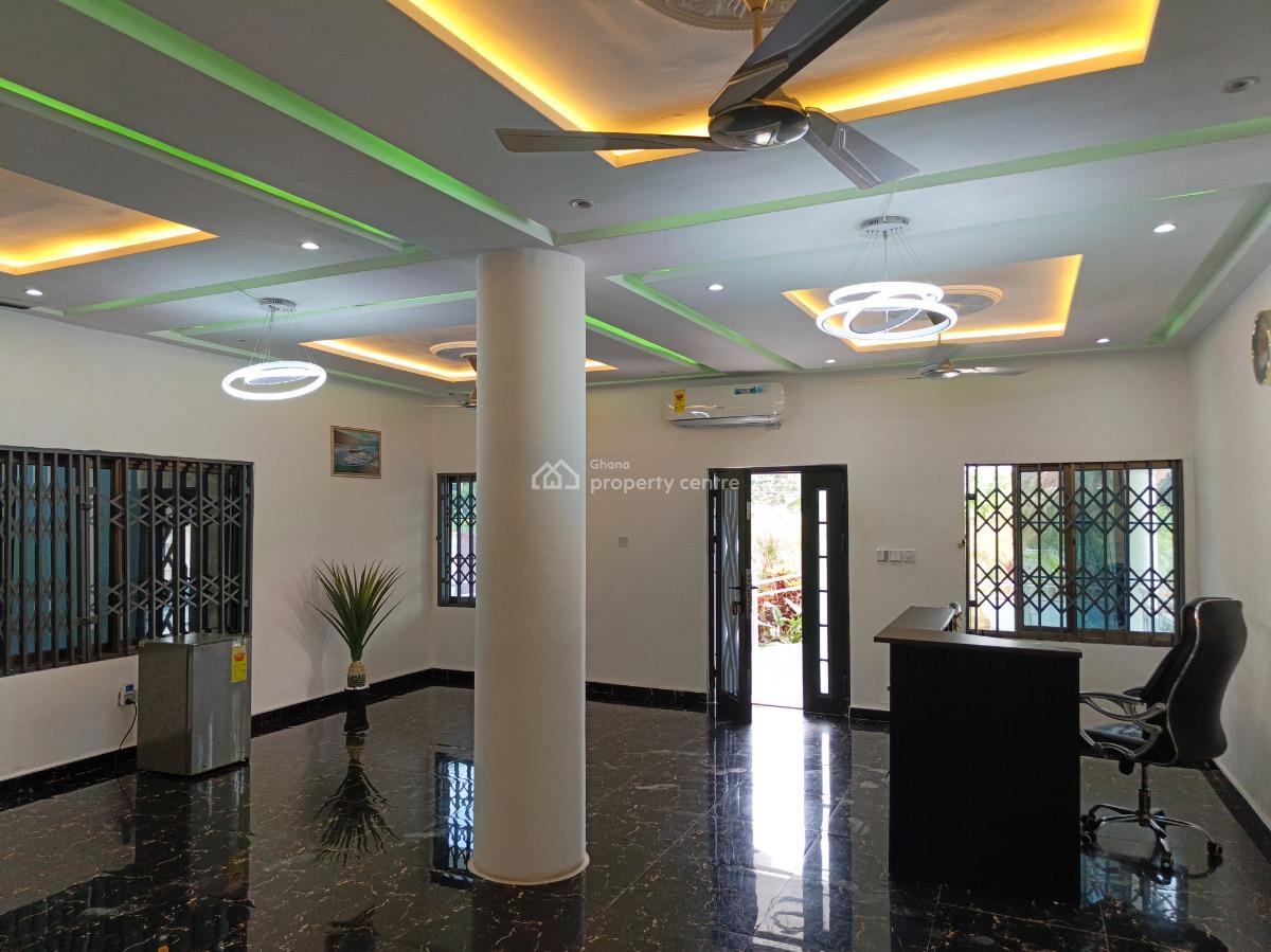 Hotel     ( 16 Bedrooms ), Owhim Amanfrom, on Abrepo Barekese Road, Kumasi Metropolitan, Ashanti, Hotel / Guest House for Sale