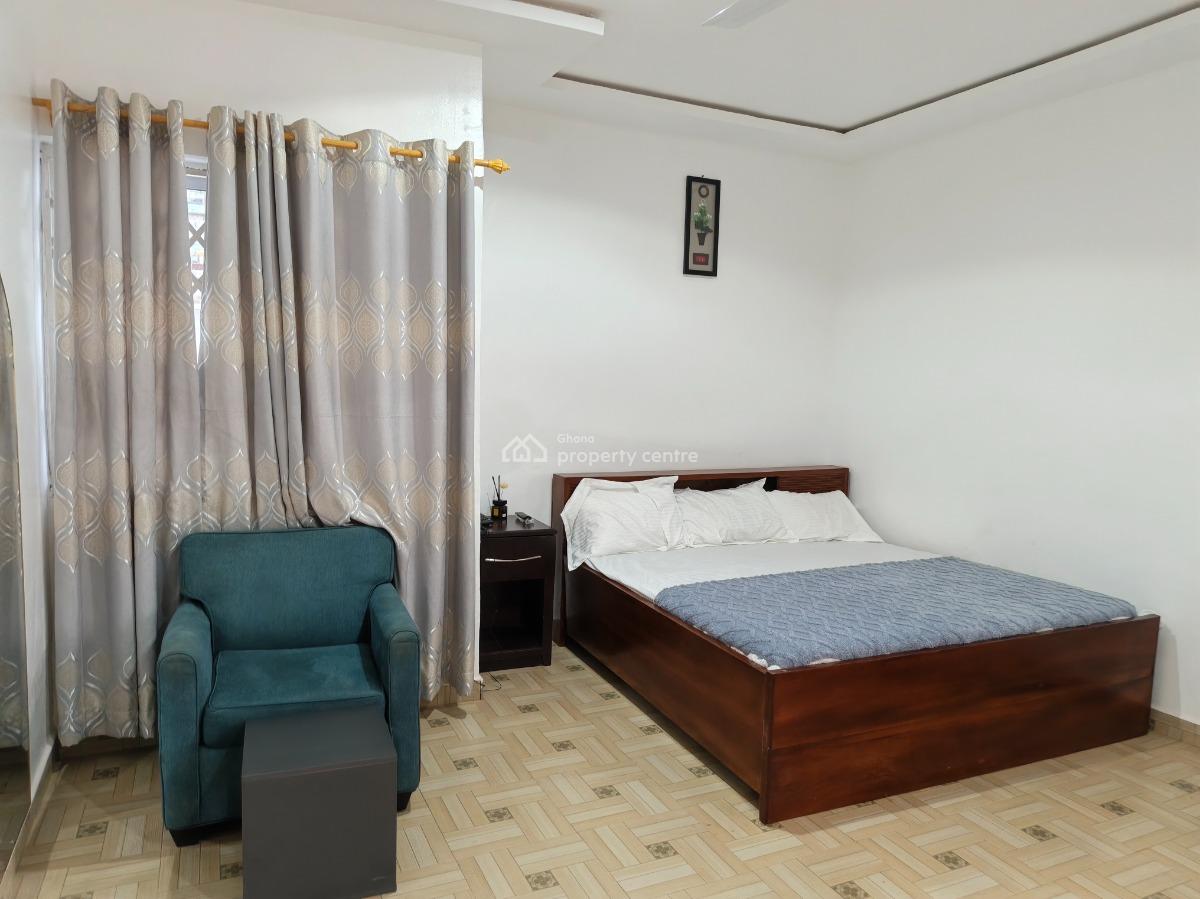 Hotel ( 17 Bedrooms), Ahenama Kokoben, Near Santasi., Kumasi Metropolitan, Ashanti, Hotel / Guest House for Sale