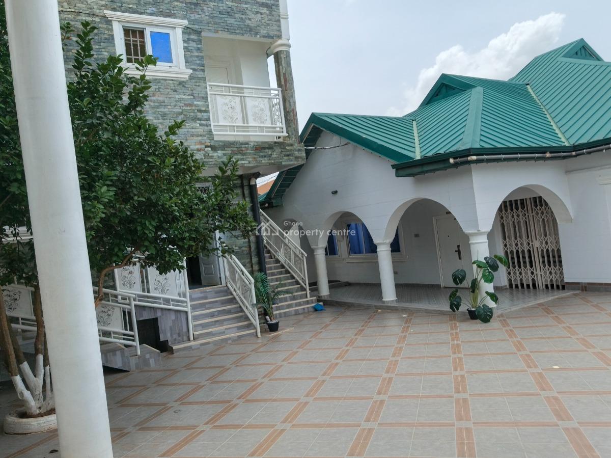 Hotel ( 17 Bedrooms), Ahenama Kokoben, Near Santasi., Kumasi Metropolitan, Ashanti, Hotel / Guest House for Sale