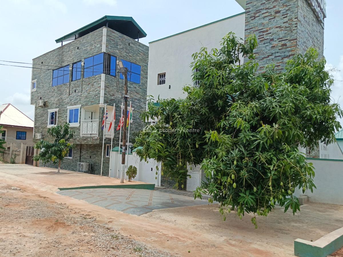 Hotel ( 17 Bedrooms), Ahenama Kokoben, Near Santasi., Kumasi Metropolitan, Ashanti, Hotel / Guest House for Sale