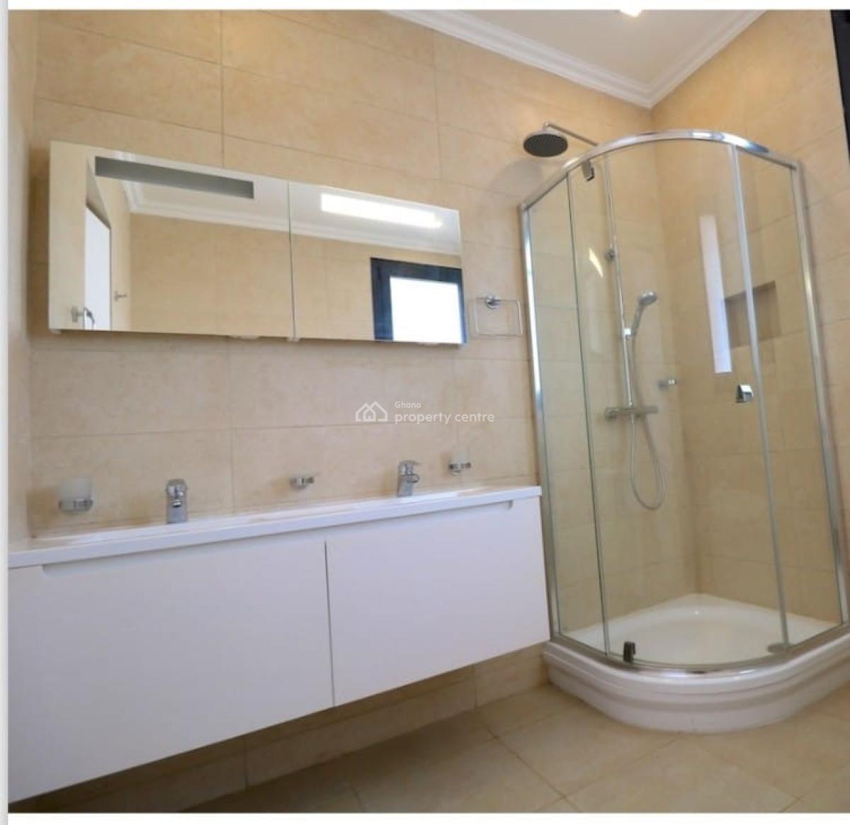 5 Bedrooms Furnished at North Ridge, Around Germany Consulate, North Ridge, Accra, Townhouse for Rent