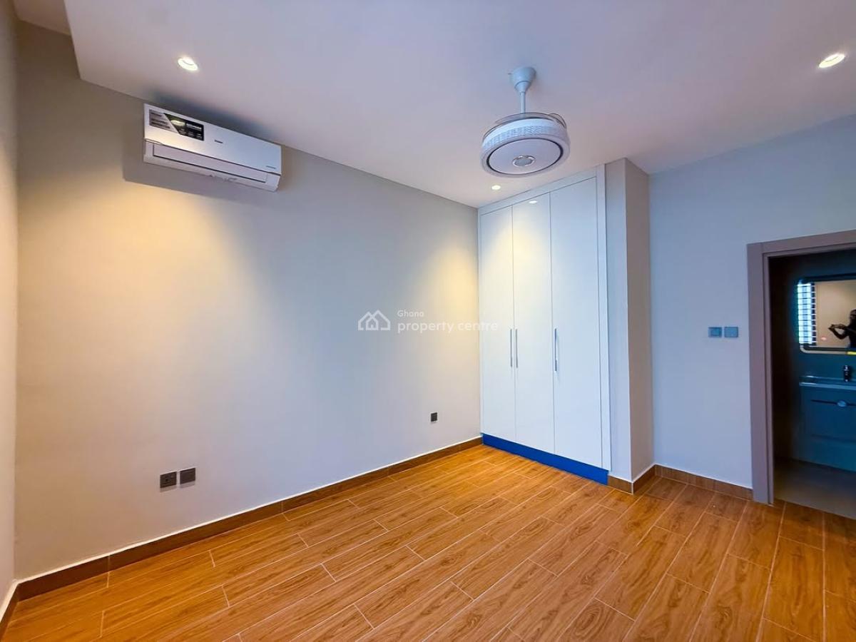 4 Bedroom House with a Boys Quarters at Ashaley Botwe, Ashaley Botwe, Accra Metropolitan, Accra, House for Sale