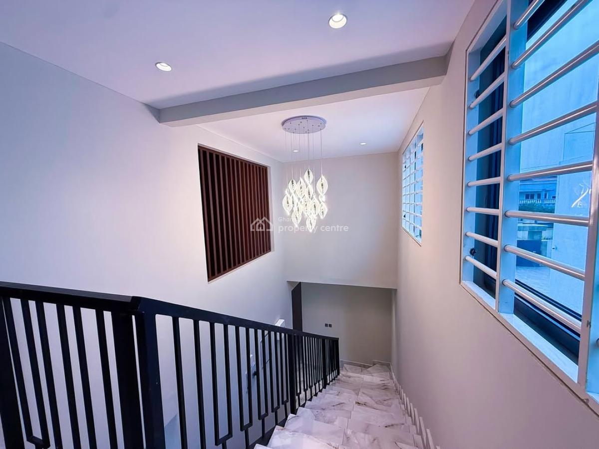 4 Bedroom House with a Boys Quarters at Ashaley Botwe, Ashaley Botwe, Accra Metropolitan, Accra, House for Sale