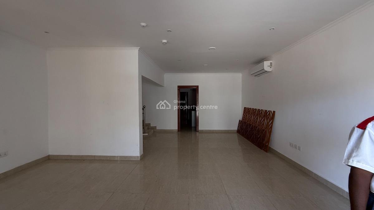 3 Bedroom Townhouse with Staff Quarters in a Gated Community, Airport Residential Area, Accra, Townhouse for Rent