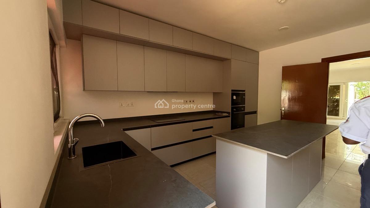 3 Bedroom Townhouse with Staff Quarters in a Gated Community, Airport Residential Area, Accra, Townhouse for Rent