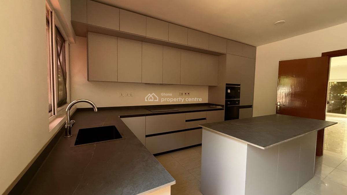 3 Bedroom Townhouse with Staff Quarters in a Gated Community, Airport Residential Area, Accra, Townhouse for Rent