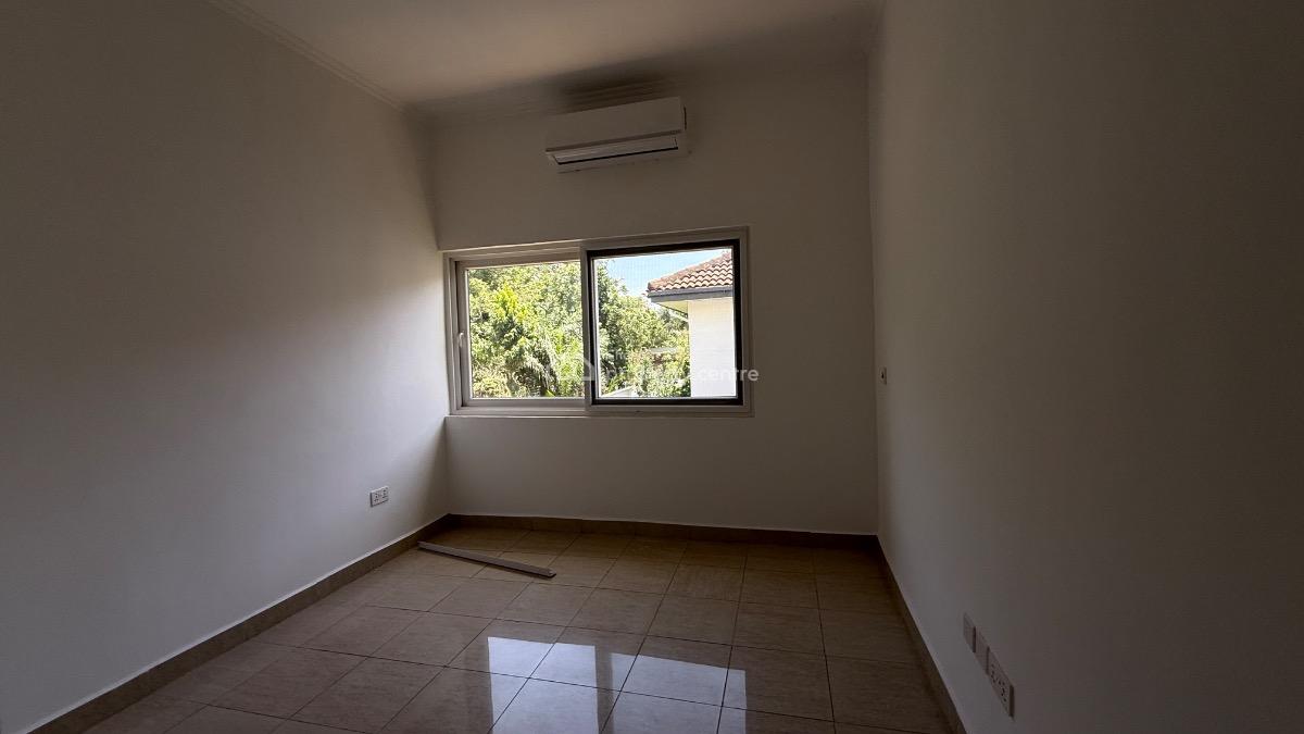 3 Bedroom Townhouse with Staff Quarters in a Gated Community, Airport Residential Area, Accra, Townhouse for Rent