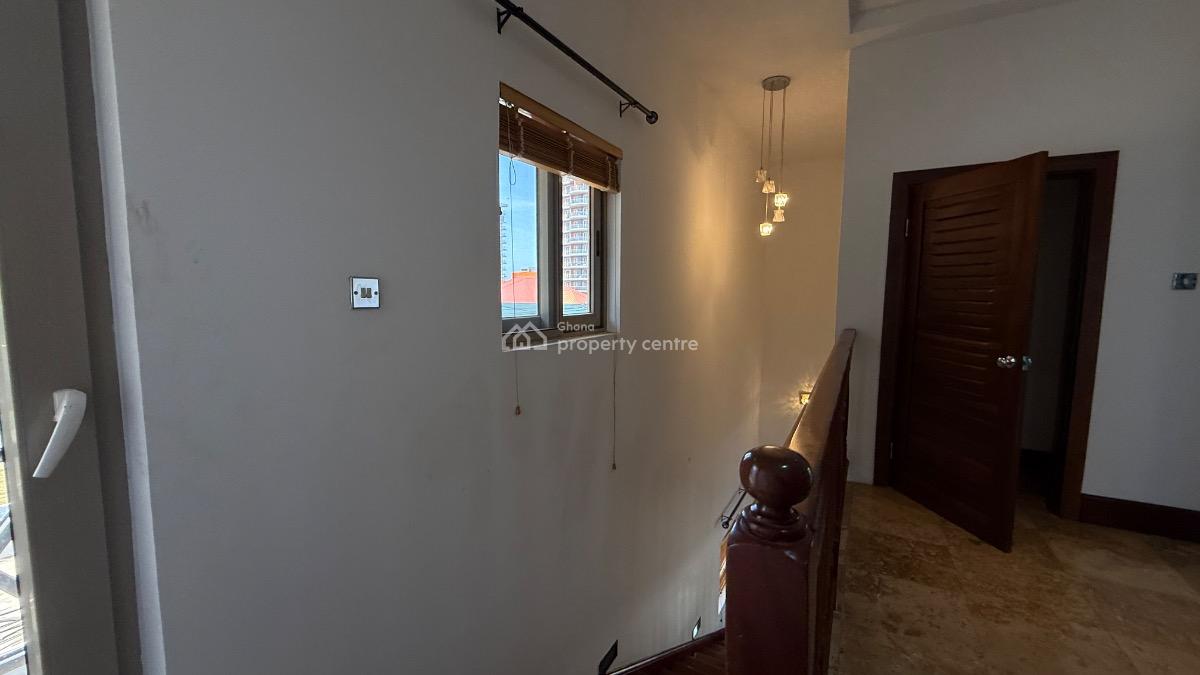 3 Bedroom Townhouse with Private Swimming Pool in a Gated Community, Airport Residential Area, Accra, Townhouse for Rent