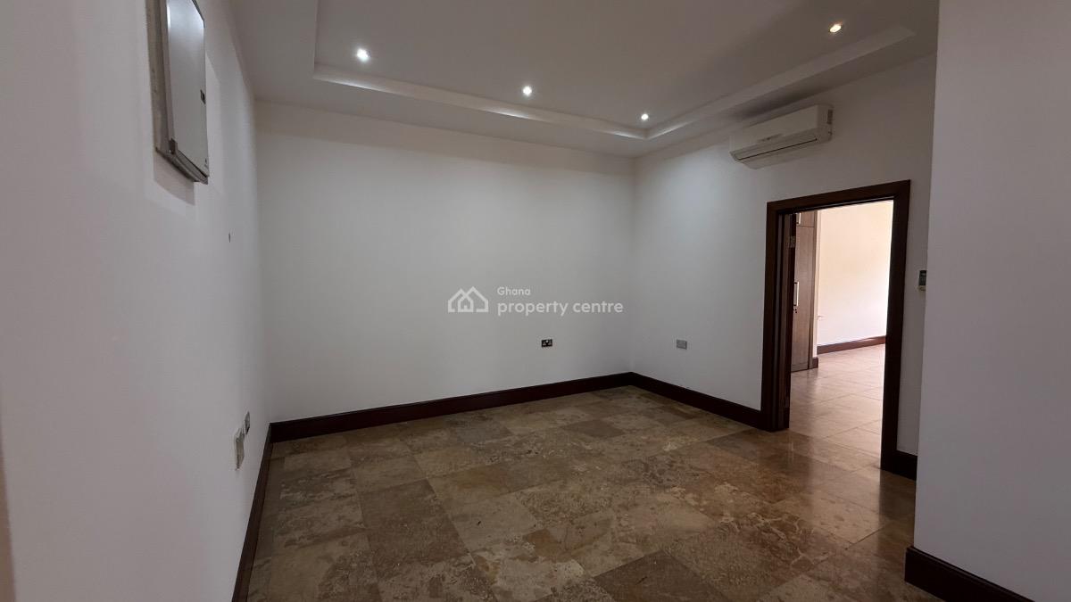 3 Bedroom Townhouse with Private Swimming Pool in a Gated Community, Airport Residential Area, Accra, Townhouse for Rent