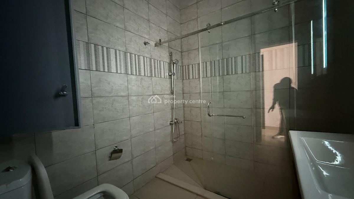 Serviced 3 Bedroom Apartment with Staff Quarters, Swimming Pool & Gym, Airport Residential Area, Accra, Apartment for Rent