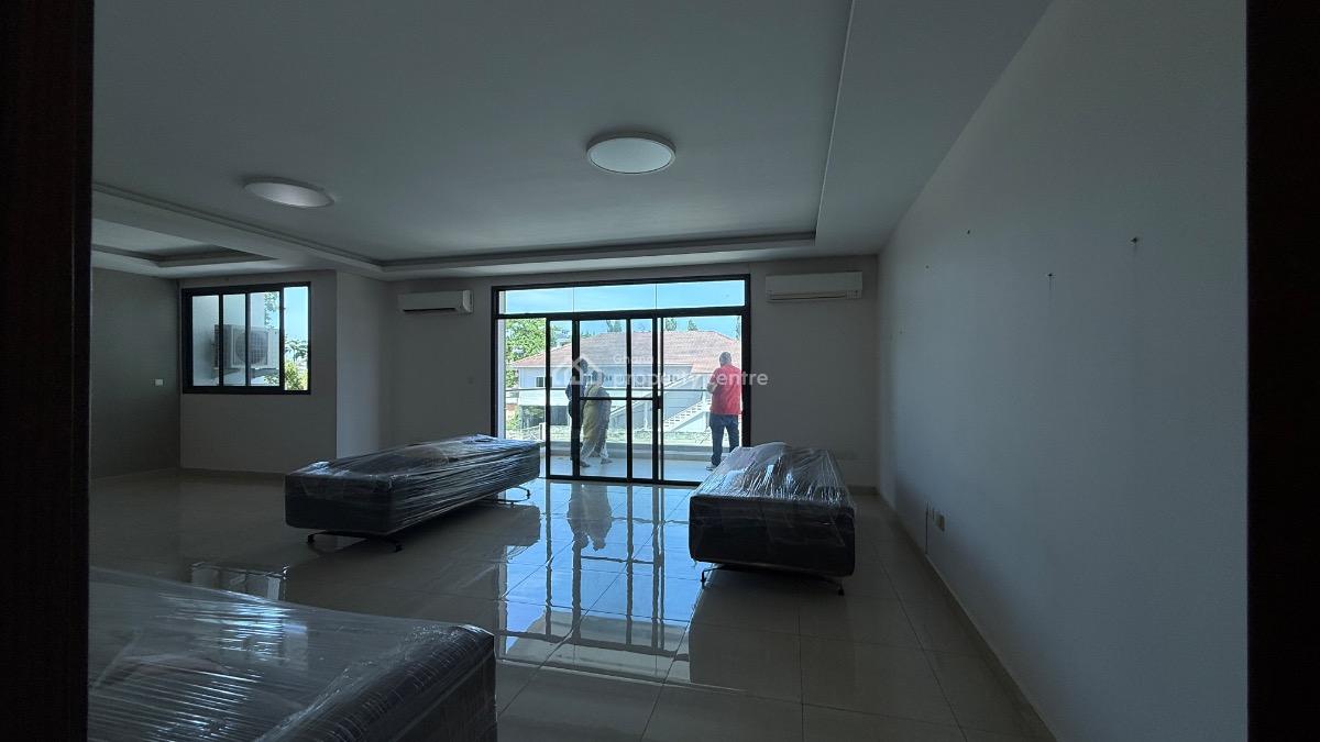 Serviced 3 Bedroom Apartment with Staff Quarters, Pool & Gym, Airport Residential Area, Accra, Apartment for Rent