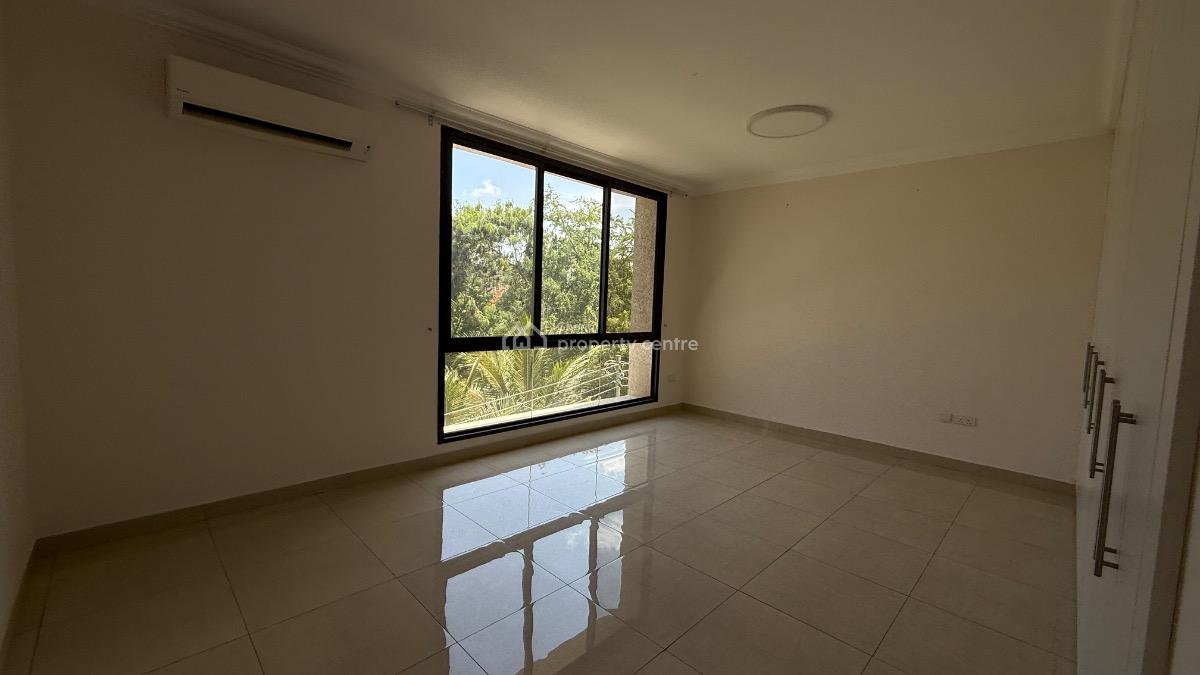 Serviced 3 Bedroom Apartment with Staff Quarters, Pool & Gym, Airport Residential Area, Accra, Apartment for Rent