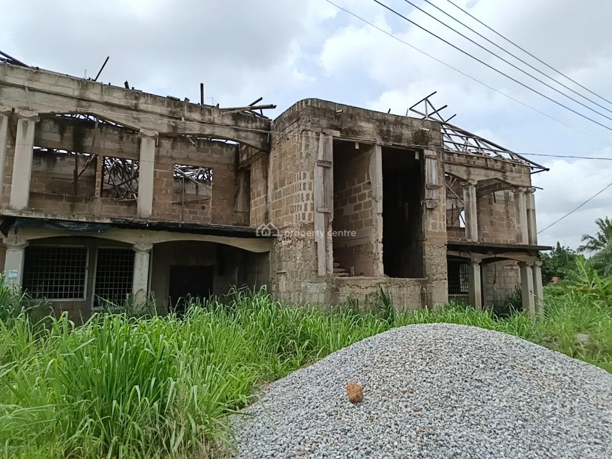 14 Bedroom Apartments/ Flats, Abuakwa Manhyia, Kumasi Metropolitan, Ashanti, Block of Flats for Sale