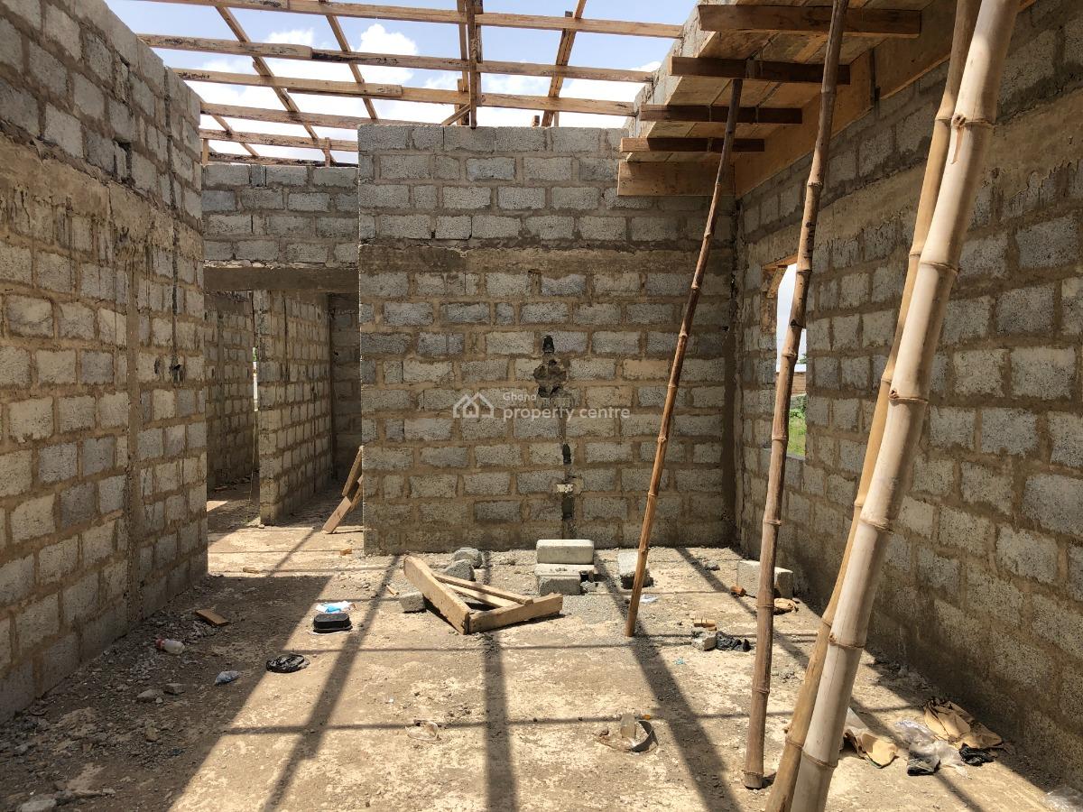 Uncompleted 3 Bedroom in a Good Location., Abokobi Lorry Station, Abokobi, Ga East Municipal, Accra, Detached Bungalow for Sale