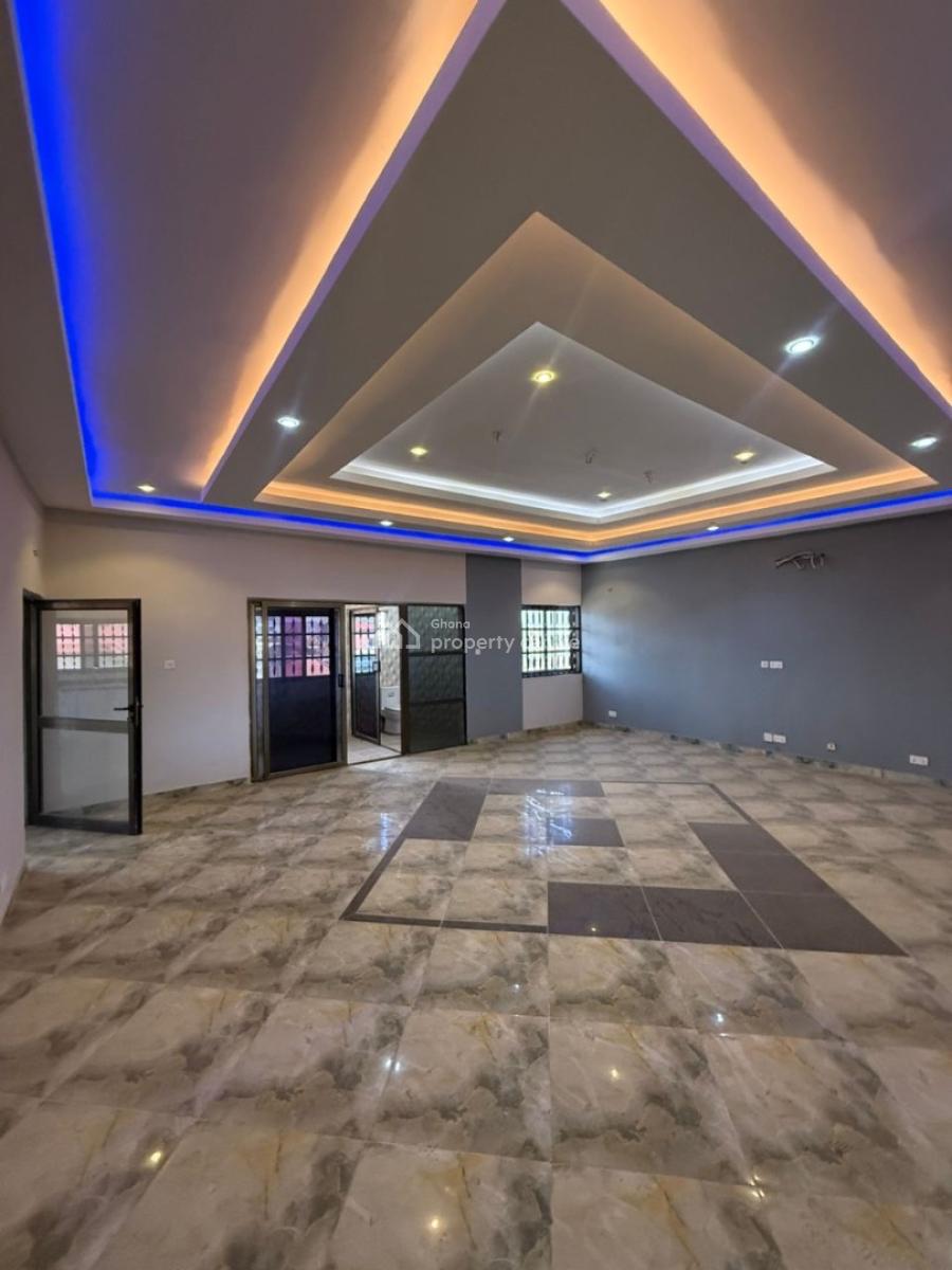 5 Bedrooms, Old Barrier Scc, Weija, Ga South Municipal, Accra, Detached Duplex for Sale