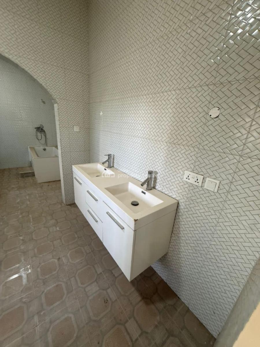 5 Bedrooms, Old Barrier Scc, Weija, Ga South Municipal, Accra, Detached Duplex for Sale