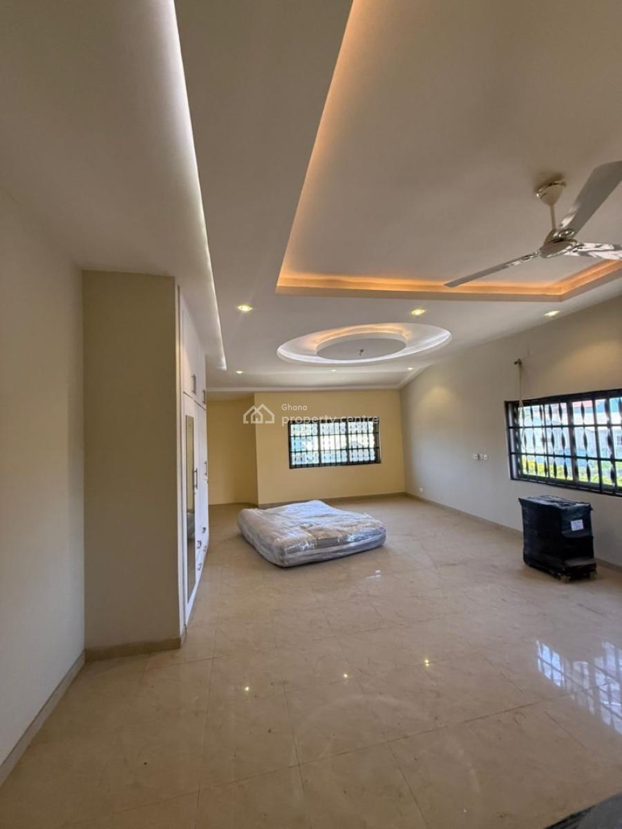 5 Bedrooms, Old Barrier Scc, Weija, Ga South Municipal, Accra, Detached Duplex for Sale